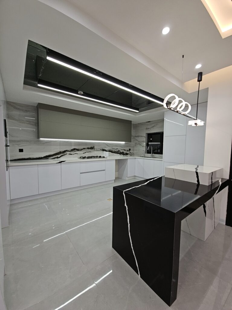 پروژه اشراق طراحی شده توسط محمدحسین علوی